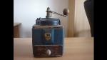 antique-coffee-grinder-2uy